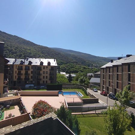Apartaments Sort Pirineus Exterior foto