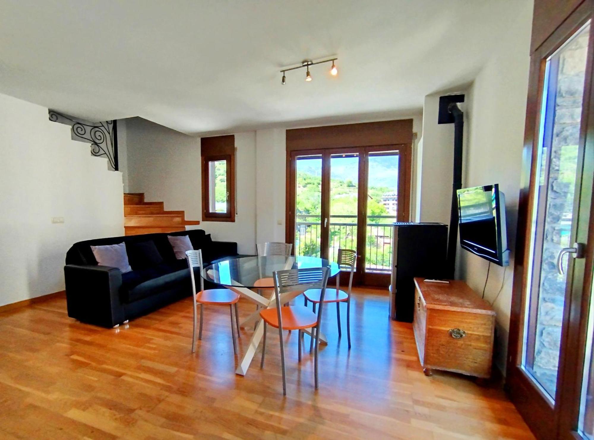 Apartaments Sort Pirineus Exterior foto