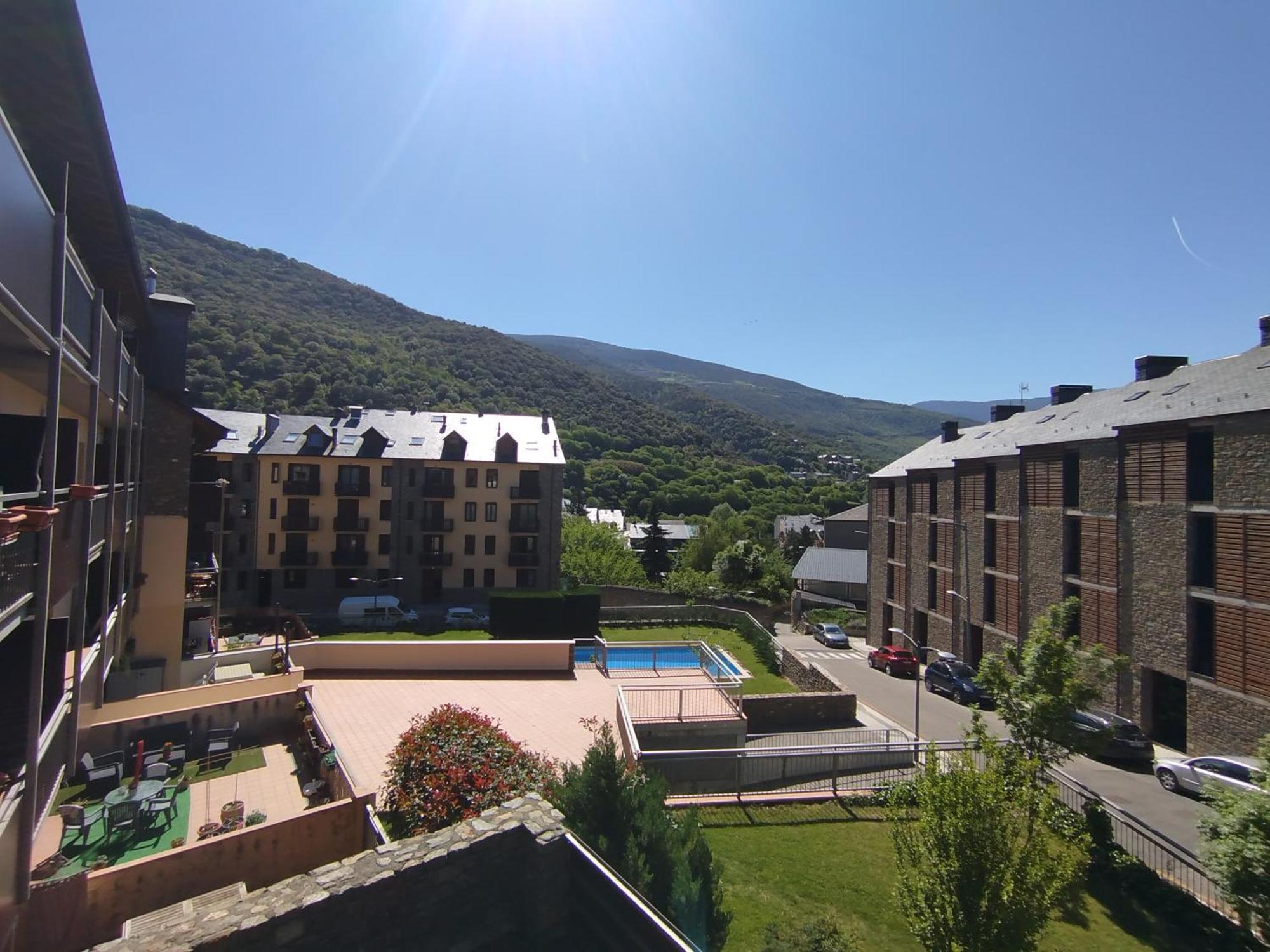 Apartaments Sort Pirineus Exterior foto