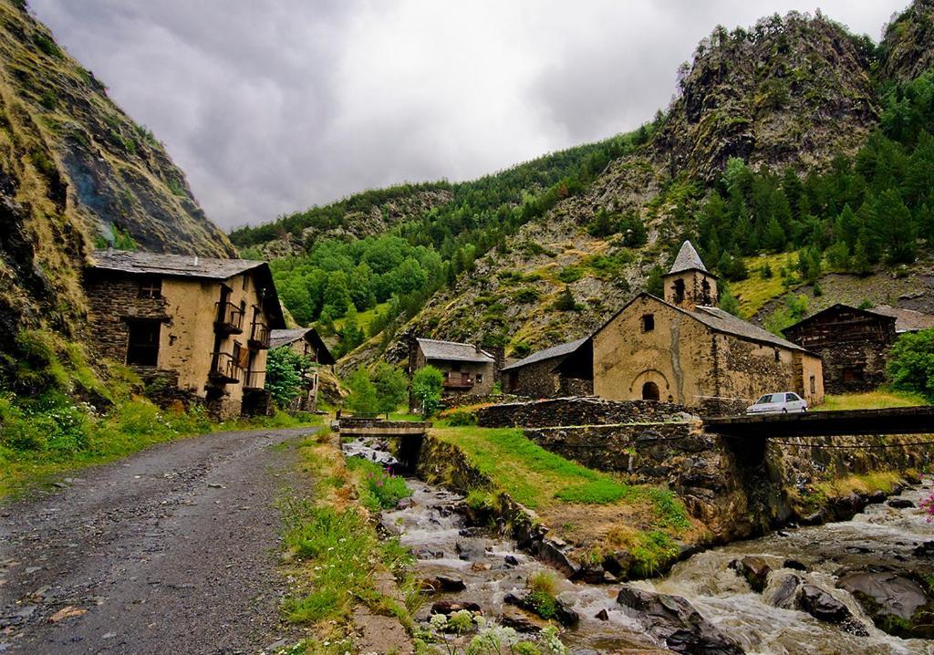 Apartaments Sort Pirineus Exterior foto